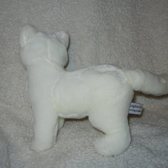 White Realistic Kingdom Kuddles Cat Kitten Soft Plush Toy - Picture 4 of 4